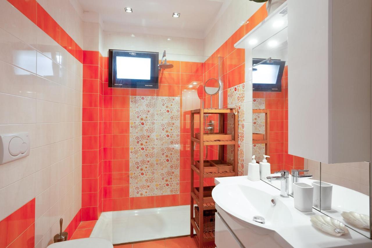 Ferienwohnung *Movies & Books* Stylish House With Jacuzzi Bari Exterior foto
